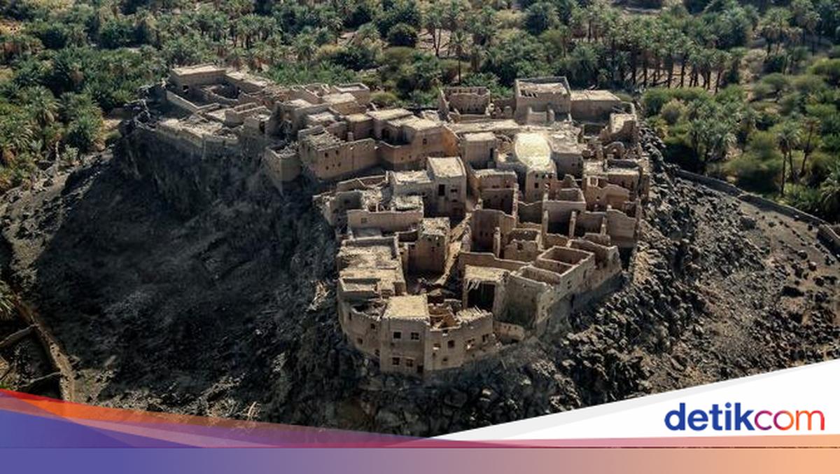 Veronika Tsaritsyna porno tomosha Busty sochli qiz bunday kirib shok boladi