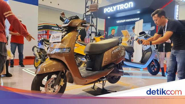 Motor Listrik TVS iQube Versi Murah Meluncur di IMOS 2024, Berapa Harganya?