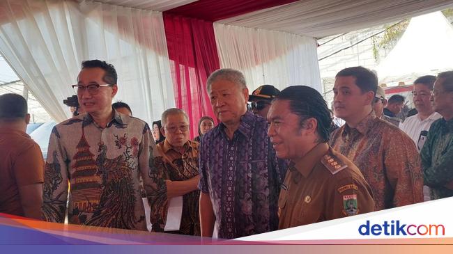 Aguan Targetkan Bangun Masjid View Danau dan 10 Ribu Rumah di PIK 2