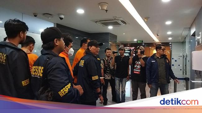 4 Pakar Bersuara Keras Soal Kasus Pegawai Komdigi Lindungi Judol