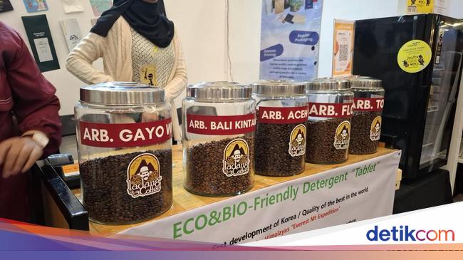 Merayakan Kopi Lokal hingga Sosok Berjasa untuk Kopi Indonesia di Jacoweek