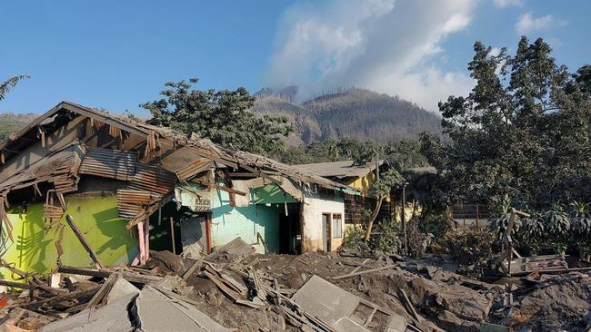 Erupsi Gunung Lewotobi, Pemerintah Tetapkan Status Tanggap Darurat 58 Hari