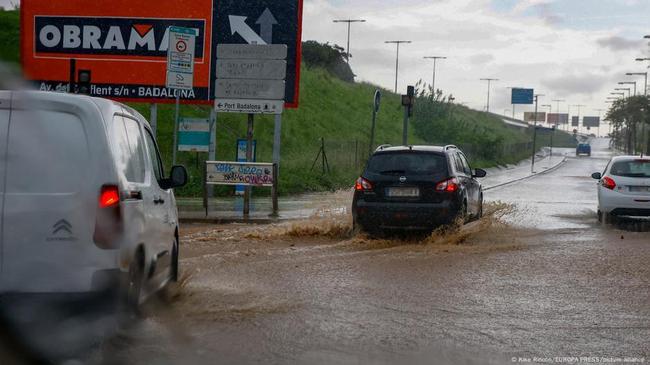 Banjir Spanyol, Barcelona dalam Status Siaga Merah