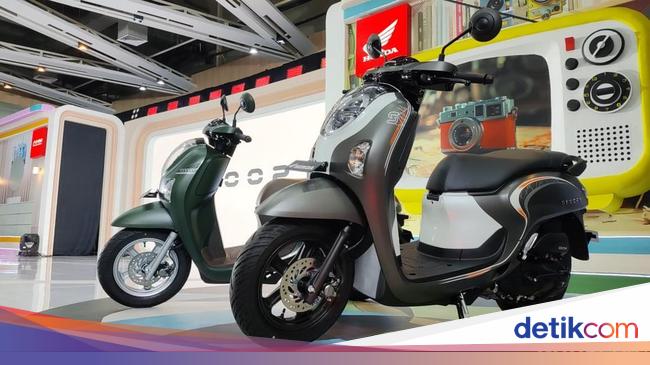 Spesifikasi Honda Scoopy Baru: Tampang Berubah, Konsumsi BBM 59 Km/L