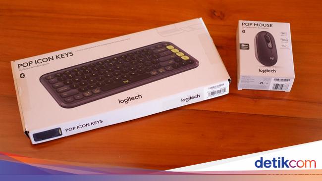 Unboxing Logitech Pop Icon, Punya Tampilan Bergaya