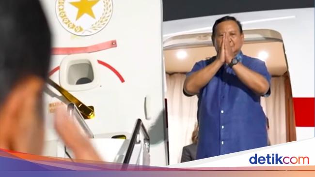 Jokowi uploads the moment he ate fried rice and took Prabowo to the plane