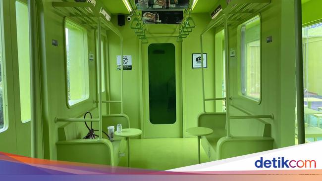 Sensasi Ngopi dengan Nuansa Ala Gerbong Kereta Jepang di Depok