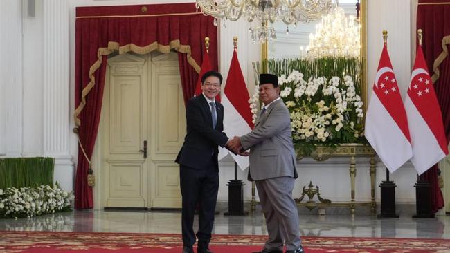 Prabowo Terima Kunjungan PM Singapura Lawrence Wong di Istana Merdeka