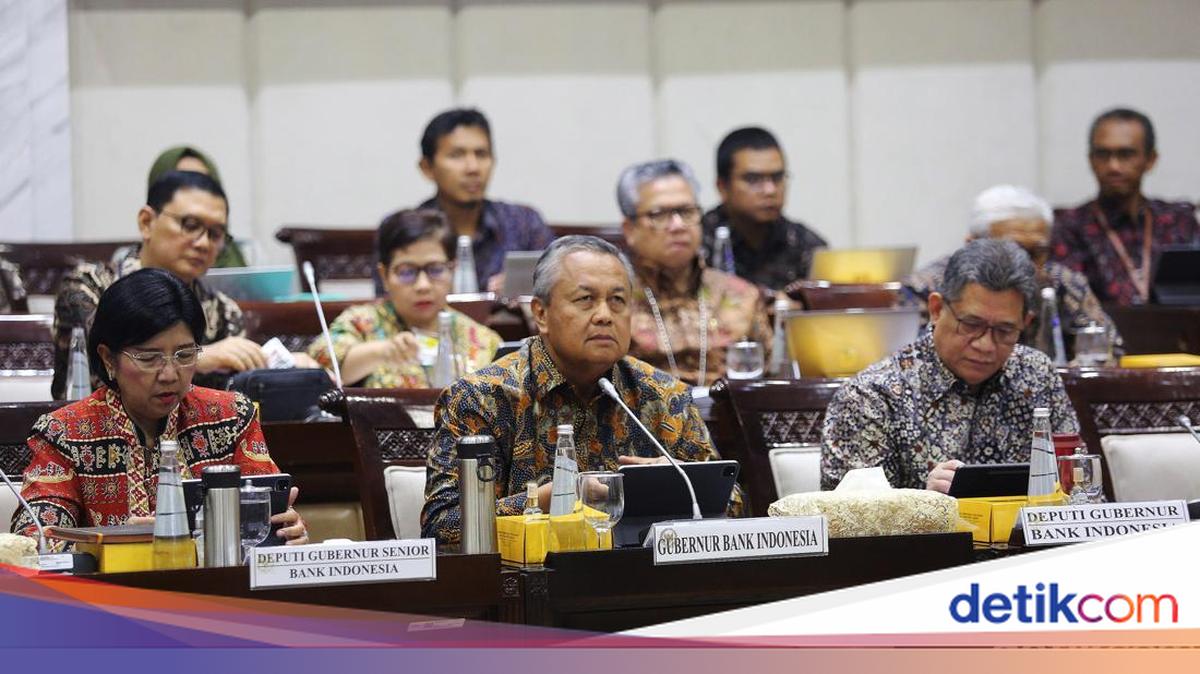 Gubernur BI Jawab Kritik Anggota DPR soal Rupiah, Pede Juli-Agustus Menguat