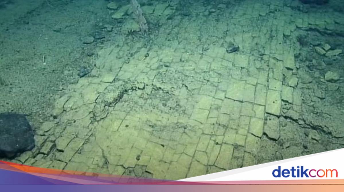 Jalan Bata Kuning Misterius Ditemukan di Dasar Laut Pasifik
