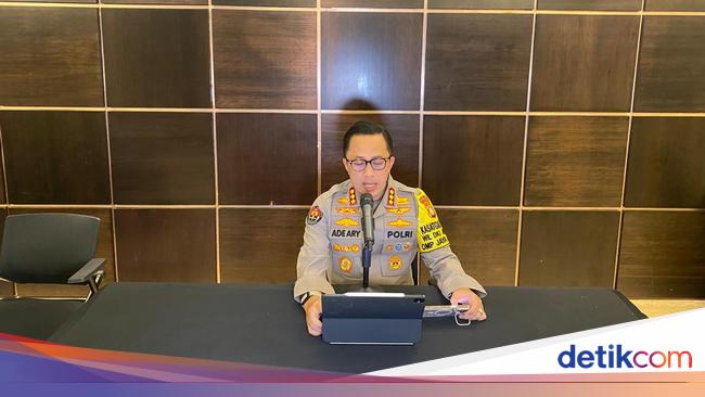 Polisi Juga Sita Senpi-Logam Mulia 215,5 Gram dari Mafia Akses Judol