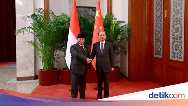 Bertemu Ketua Kongres RRT, Prabowo Berkomitmen Pererat Hubungan RI-Tiongkok