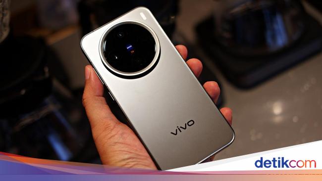 Unboxing Vivo X200 Pro Mini: Pesaing iPhone 16 Pro Harga Lebih Murah