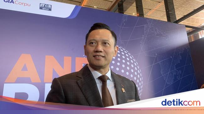 Harga Avtur dan Pajak Bandara Turun, AHY: Terima Kasih BUMN