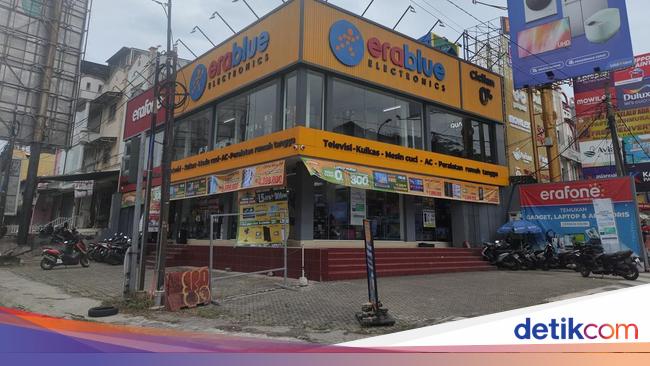 Erablue dan Strategi Erajaya Bikin Toko Elektronik Fisik Berjaya