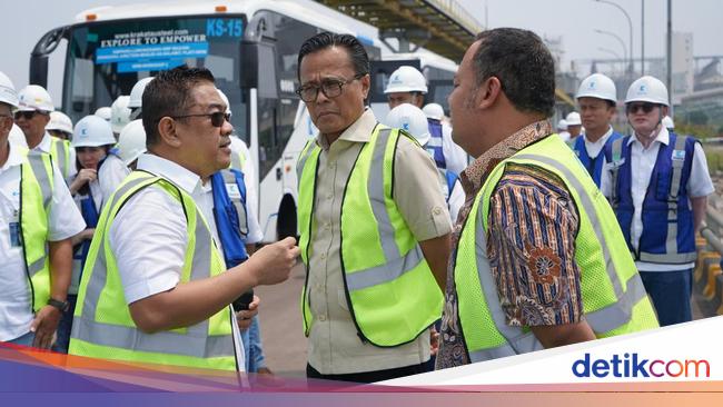 BUMN 副部长前来检查 Krakatau Steel,董事总经理公开发言 BUMN 副部长前来检查 Krakatau Steel,董事总经理公开发言