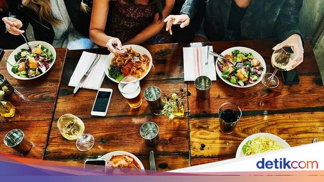 Dianggap Punya Profesi Mentereng, Wanita Ini 'Ditodong' Bayari Makan