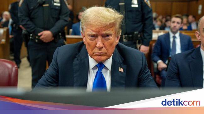 Trump Bakal Jabat Presiden AS Lagi, Bagaimana Nasib Kasus Hukumnya?