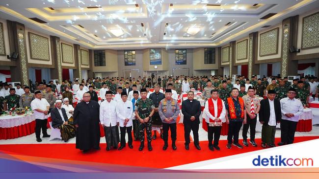 Kapolri Hadiri Doa Lintas Agama di Jatim, Harap Pilkada 2024 Lancar dan Aman