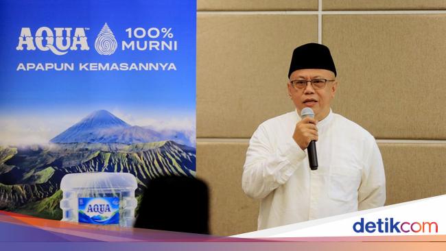 AQUA &amp; DMI Adakan Program Umrah untuk Marbot di 6 Provinsi