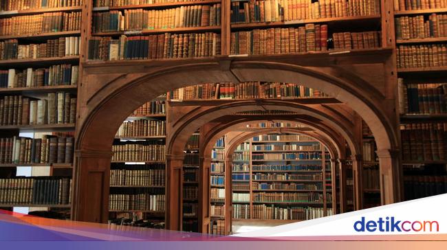 Viral Mahasiswa UGM Telat Kembalikan Buku Didenda Rp 5 Juta, Perpus Buka Suara
