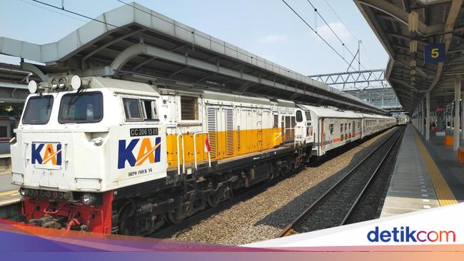 Jadwal Pesan Tiket Kereta Lebaran 2025 dan Harganya, Cek Di Sini!