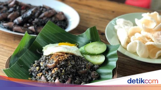 Gurih Mnatap! 5 Nasi Cumi Hitam Berbumbu Rempah Untuk Makan Siang