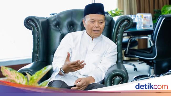 HNW Dukung Arahan Prabowo Turunkan Biaya Haji 2025