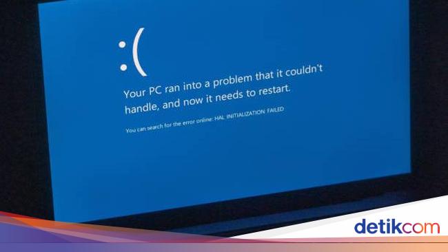 Laptop Blue Screen? Ini Penyebab dan 8 Cara Mengatasinya