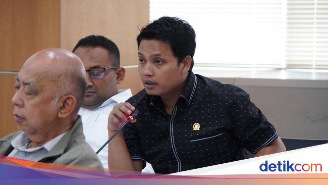 PKB Dorong Retribusi Pengusaha Besar Ketimbang Kantin Sekolah di Jakarta