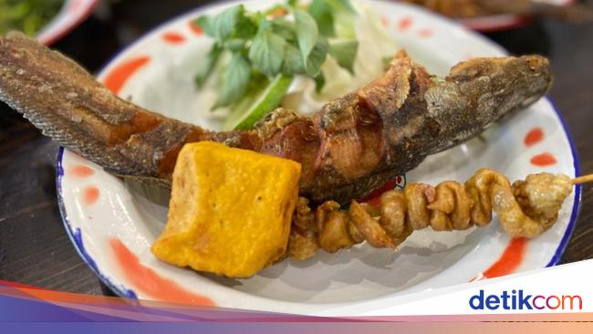 Sensasi Nikmat dan Nyaman Makan Pecel Lele di Warung Modern