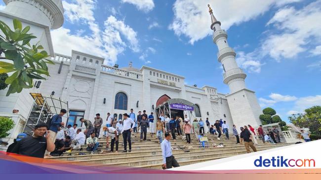 Cerita Komunitas Islam Kamboja, Berpengaruh Meski Minoritas