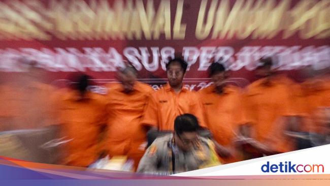 Peran 'Kurir' hingga 'Bendahara' Mafia Akses Judol Komdigi Mengemuka