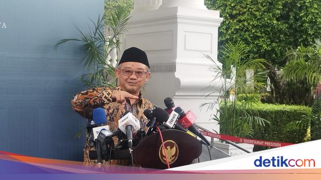 Mendikdasmen Sayangkan Murid di Medan Disanksi Belajar di Lantai