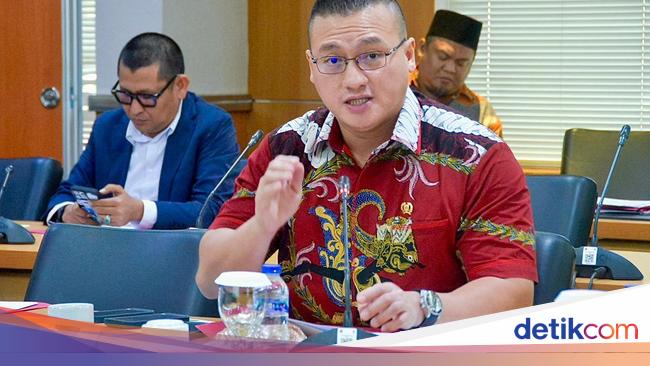 Kenneth DPRD DKI: Gunakan Hak Pilih Anda, Jangan Golput