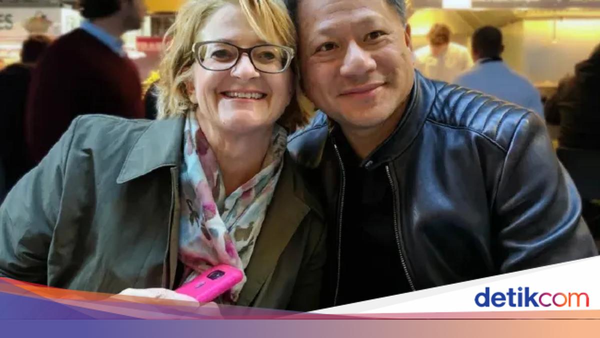 Yosh erkaklar bilan keksa ayollarning fotosuratlari