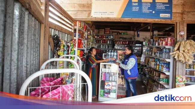 Mitra UMi BRI: Pengusaha Kelontong yang Mengubah Akses Keuangan di Desa