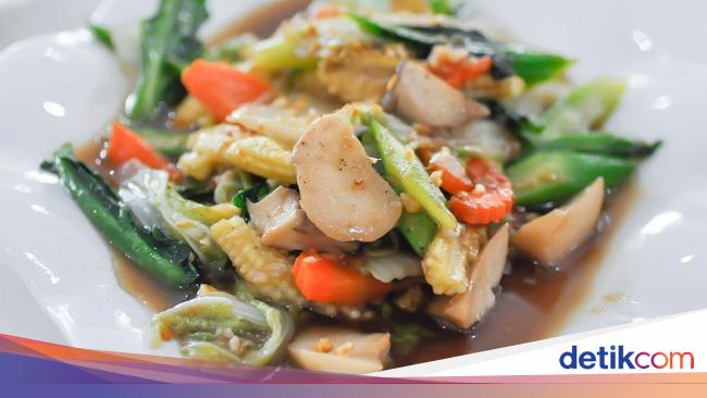 Resep Tumis Bakso Ikan dan Sayuran Saus Tiram, Menu Malam Praktis