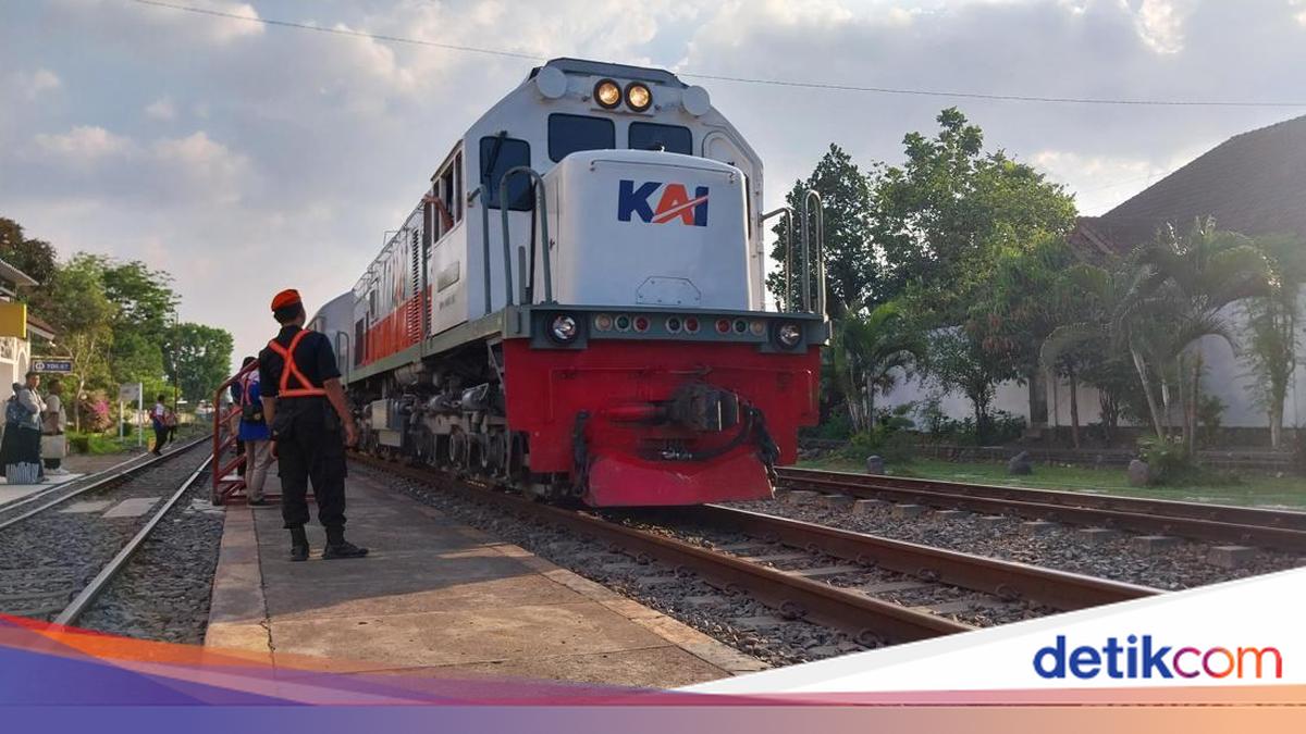 Jadwal Pesan Tiket Kereta Api Libur Natal 2025 dan Tahun Baru 2026