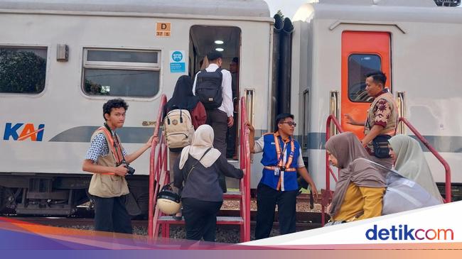 Tiket Kereta Api Lebaran 2025 Sudah Bisa Dipesan, Cek Jadwalnya!