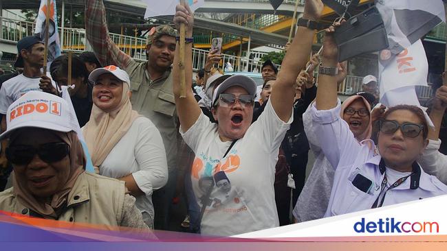 Geruduk KPU Jakarta, Massa RIDO Tuntut Pilkada Dua Putaran