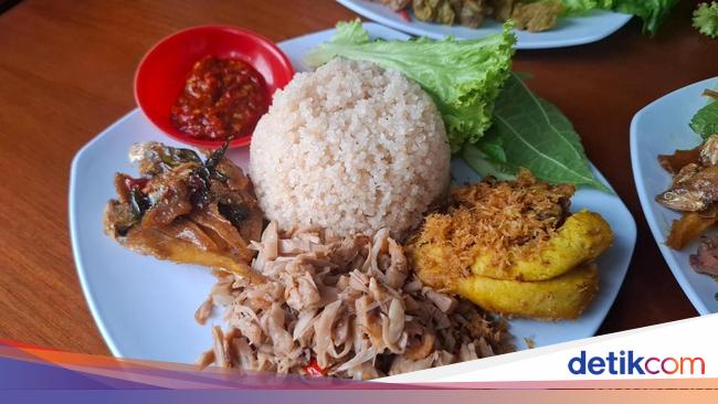 Nasi Oyek Bu Tini: Sego Oyek Ramesan Khas Kebumen yang Sedap Sehat