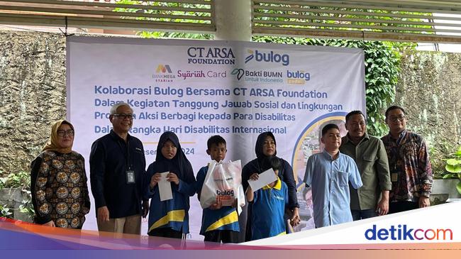 CT ARSA dan Bulog Gelar Aksi Berbagi di Hari Disabilitas Internasional