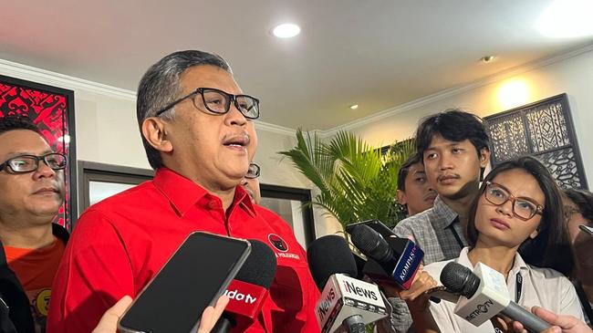 Persiapan Hasto Penuhi Panggilan KPK Pekan Depan: Semir Rambut