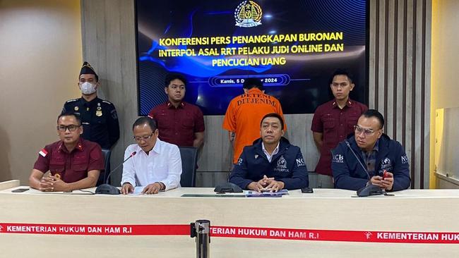 WN China Buron Interpol Ditangkap di Batam, Kelola Web Judol Rp 284 M