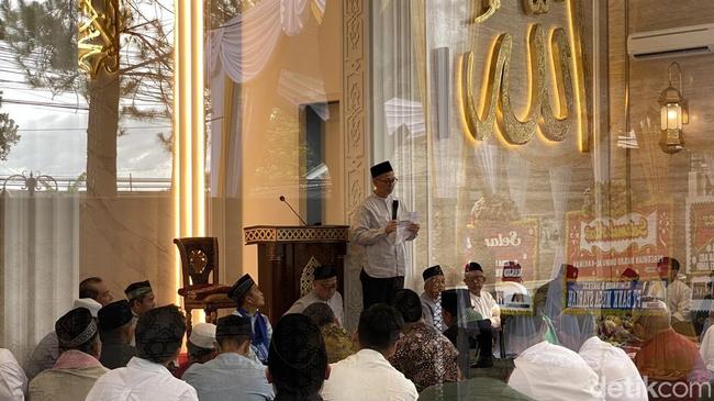 CT Resmikan Masjid Ummu Al Karimah, Dibangun untuk Wakaf Almarhum Ibu