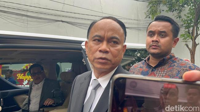 Budi Arie Sebut Projo Siap Tampung Jokowi Jika Jadi Partai