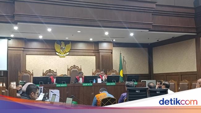 4 Terdakwa Kasus Korupsi Timah Dituntut 8 dan 14 Tahun Penjara