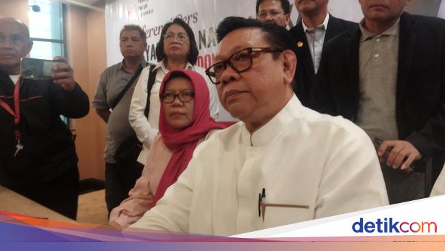 Agung Laksono Kecewa dengan Syarat Dukungan Maju Caketum PMI