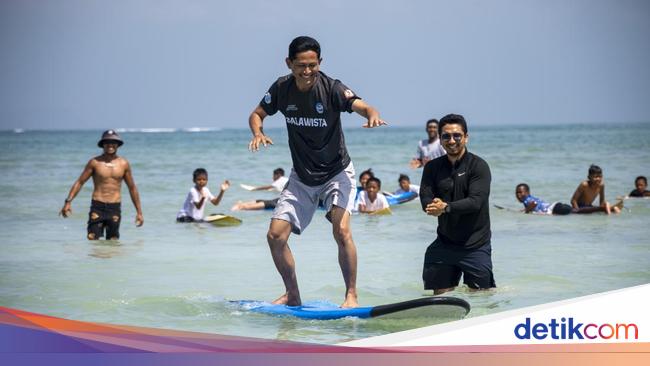 AMMAN-Pemkab Sumbawa Barat Dukung Surfing Jadi Ekskul Baru di Sekolah